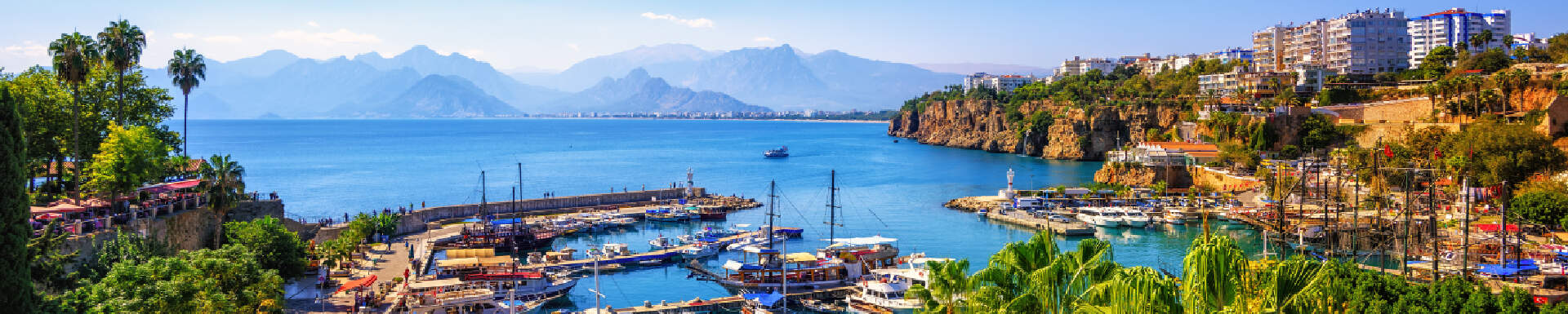 En charmerende havnekyst ved Tyrkiets Sydkyst